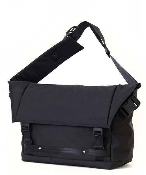 PRODUCTS｜beruf baggage | 公式